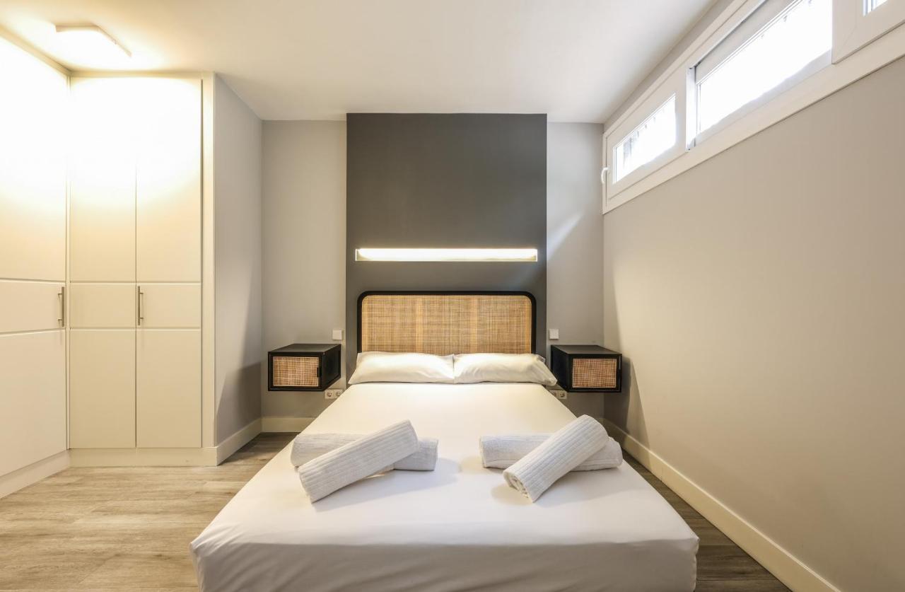 Apartamentos Reformados En Arturo Soria Madrid Buitenkant foto