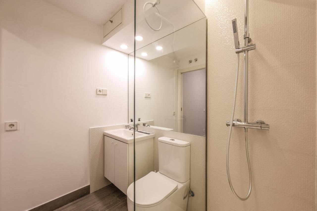 Apartamentos Reformados En Arturo Soria Madrid Buitenkant foto